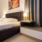 Luxury - Panorama